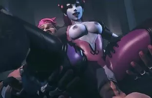 Tiny cute teen brinca videos de sexo anal com dupla penetração com um enorme galo de borracha