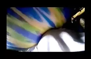 O amador britânico Sam James masturba-se até uma filme porno anal duplo explosão de esperma.