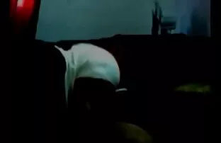 Bunny Ratchet-naughty videos de sexo dupla penetração em um cinema público