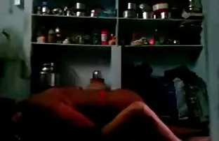 Busty latina Bumblebee fica pegajosa e suja pila na pila vídeo de pornô de sexo anal