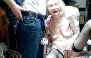 Milf vídeo pornô anal caseiro morena balança o dia todo