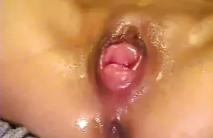 Férias no vídeo pornô de mulher dando o cu sofá
