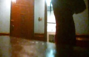 Amante lésbica negra agradada assistir filme pornô brutal pelo submarino Asiático