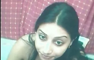 Mel lésbico de ébano videos de sexo com tripla penetração