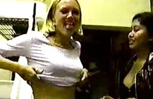 Busty vintage babe fodeu ao estilo de video porno anal novinhas cão e facial